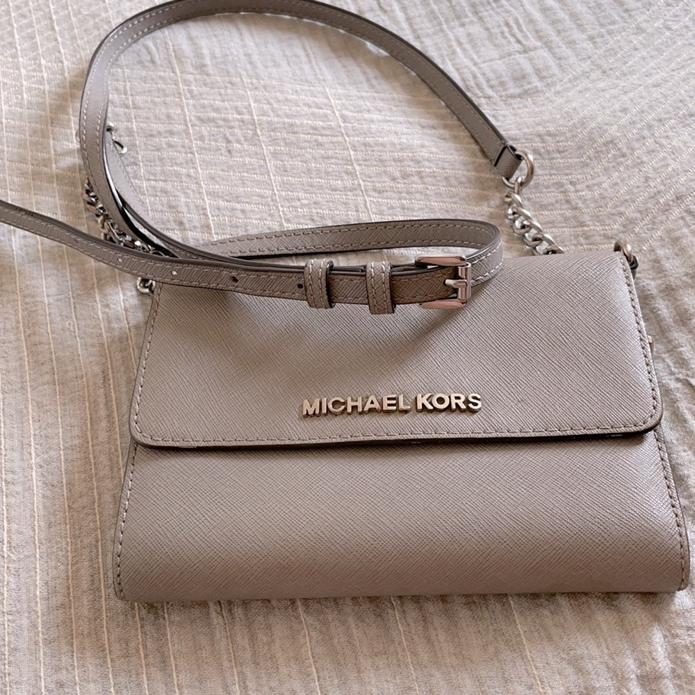 Michael Kors Crossbody